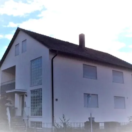Monteurszimmer Renix *
