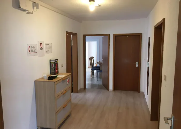 Monteurszimmer Renix * マルクトハイデンフェルト